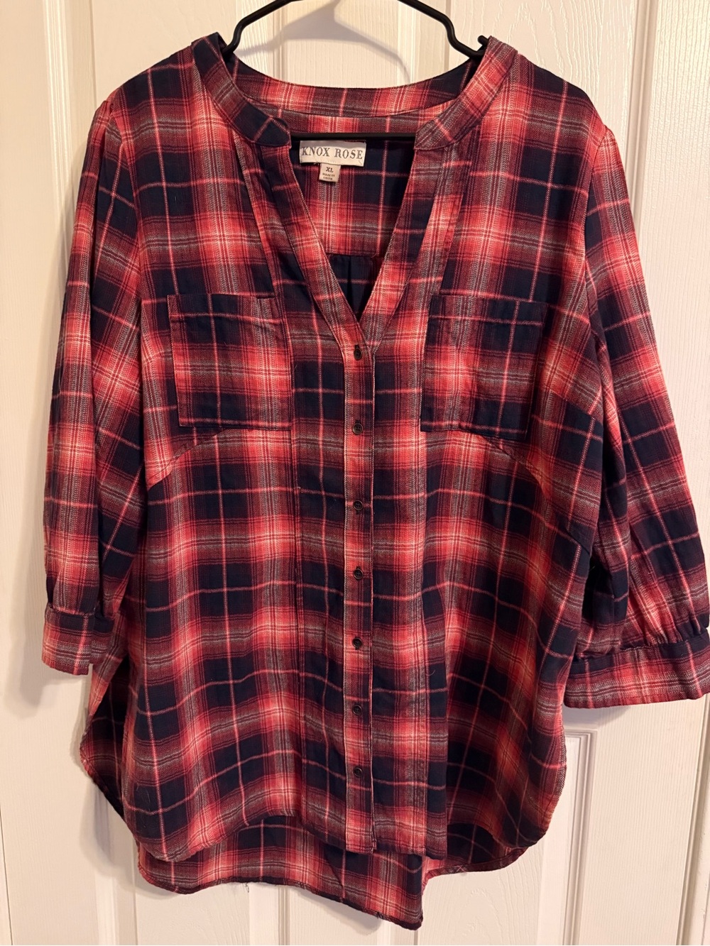 Title
Knox Rose XL Red Navy Plaid Cotton Tunic Button Down Shirt